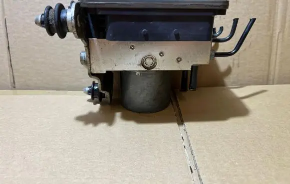 Audi A6 C7 ABS Pump