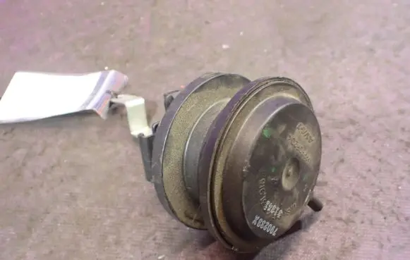 Coolant heater control valve