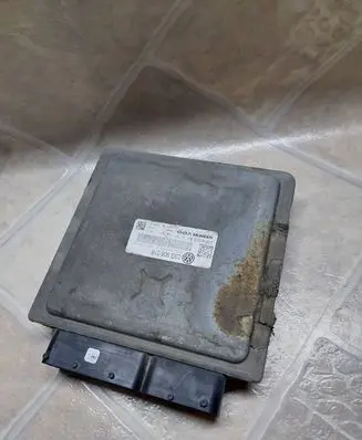 Volkswagen PASSAT B6 Engine control unit/module 03G906018 5WP45500AH