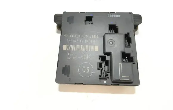 Mercedes-Benz E W211 Door control unit/module 2118201526 356805