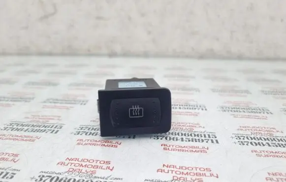 Volkswagen Golf IV Windscreen/window heater switch 1J0959621C