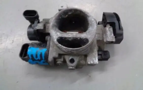 Peugeot 206 Throttle valve