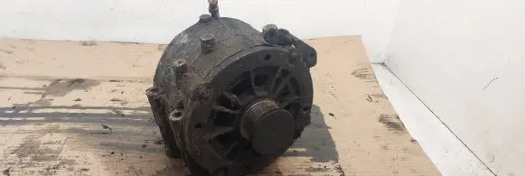 Mercedes-Benz E W210 Generator/alternator A0001502550