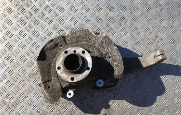 BMW 5 F10 F11 Front wheel hub