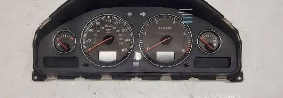 Volvo S60 Speedometer (instrument cluster) 8673263 69294750T 8602765