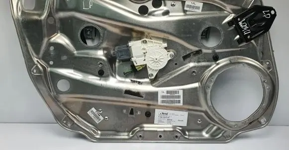 Ford Mondeo MK IV Front window lifting mechanism without motor A2047200179