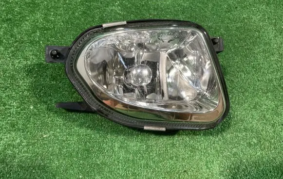 Mercedes-Benz E W211 Front fog light 154826-00