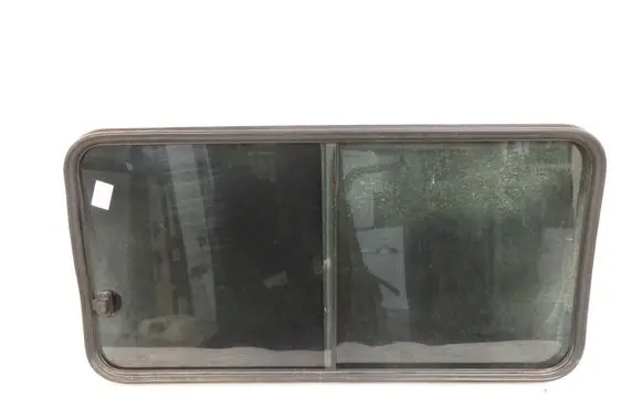 Fiat Ducato Side middle window/glass 