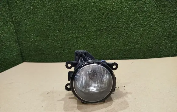 Renault Trafic III (X82) Front fog light 261558707R 89208451