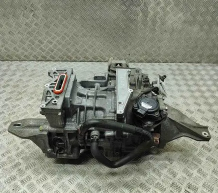 Nissan Leaf II (ZE1) Engine 32513NF0A 320105SN5G