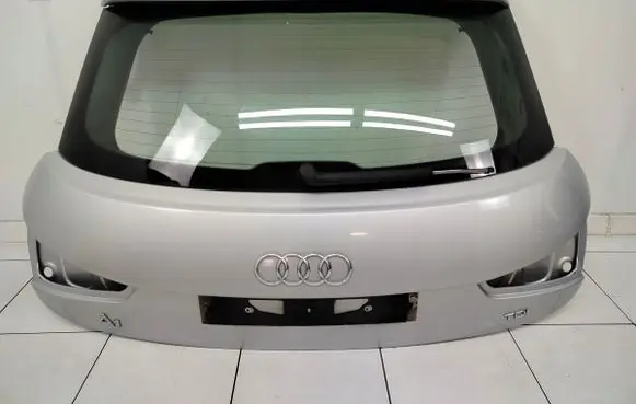 Audi A1 Tailgate/trunk/boot lid 