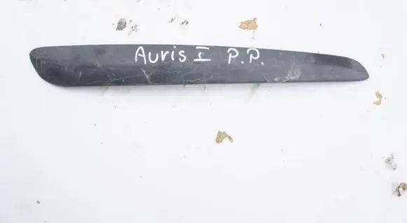 Toyota Auris 150 Number Plate Surrounds Holder Frame HALOGENZALEPKA