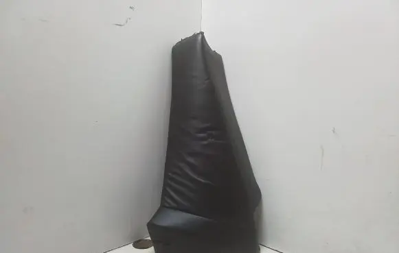 Rear seat