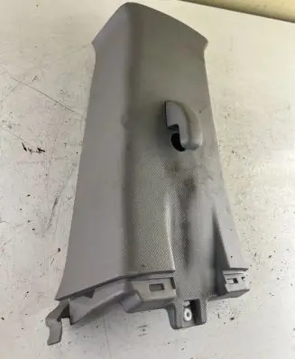 Toyota Yaris (B) pillar trim (top) 62412 42568