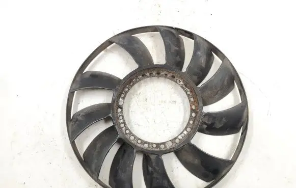 Audi A4 S4 B6 8E 8H Fan impeller 059121301A