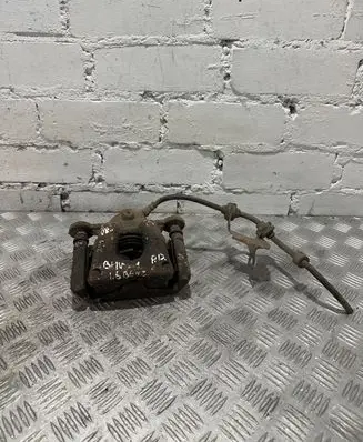 BMW 1 E81 E87 Front brake caliper