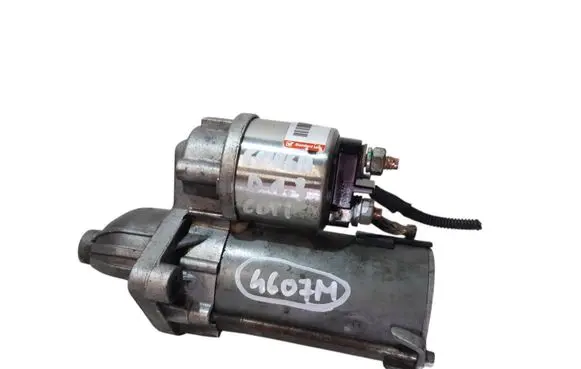 Opel Corsa D Starter motor 55561503