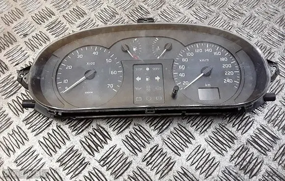 Speedometer (instrument cluster)