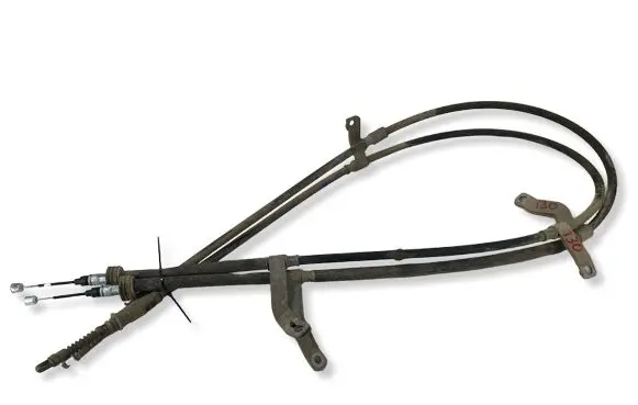 Hyundai i30 Hand brake release cable 
