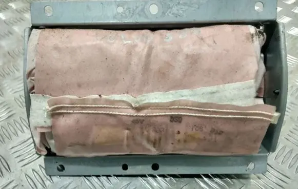 Volvo S80 Passenger airbag 31104261 G2404C0280370 570761600F