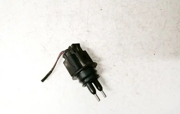 Volkswagen PASSAT B5 Sensor 7m0973202 95vw14a464