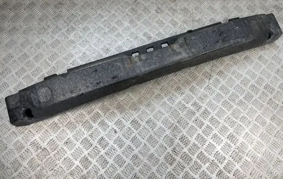 Front bumper foam support bar