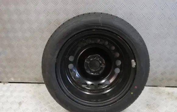 Opel Meriva B R16 summer tire 20555R76