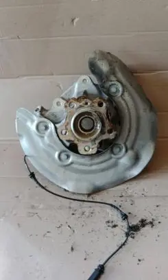 BMW X3 G01 Rear wheel hub 6871030