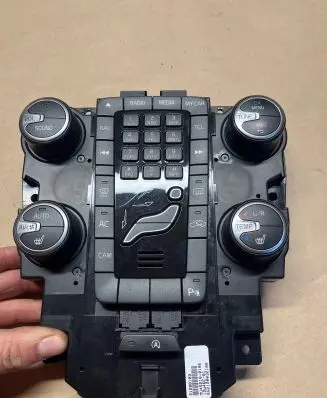 Volvo V40 Climate control unit 31288103 MU452100192 SN2100032100