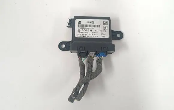 Opel Insignia A Parking PDC control unit/module 13354532