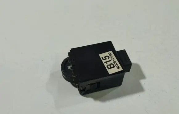 Hyundai Santa Fe Headlight level adjustment motor 9330026200