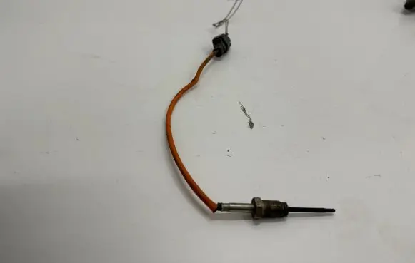 Volvo V60 Exhaust gas temperature sensor 6M6112B591EA