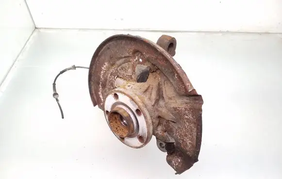 Volvo S80 Front wheel hub spindle knuckle