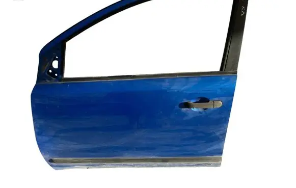 Nissan Note (E11) Front door