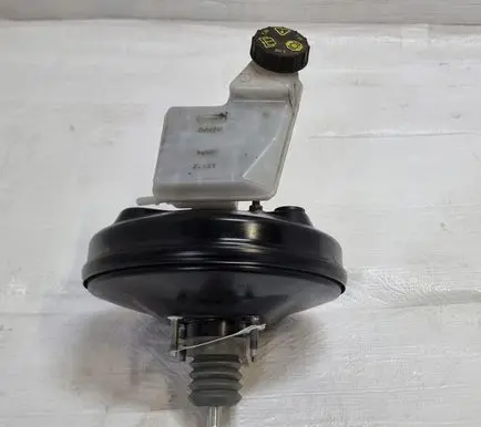 Ford Fiesta Brake booster 