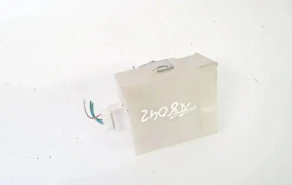 Toyota Avensis T250 Door control unit/module 8974105070 89741-05070
