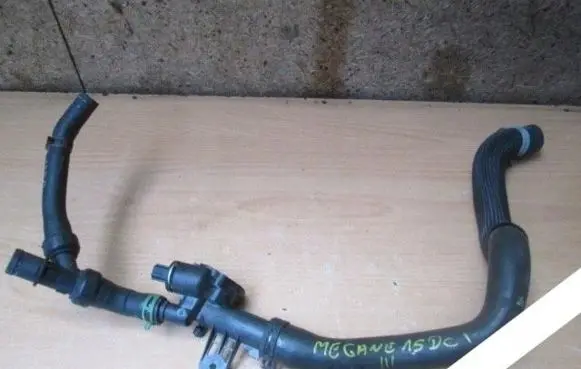 Renault Megane III Engine coolant pipe/hose