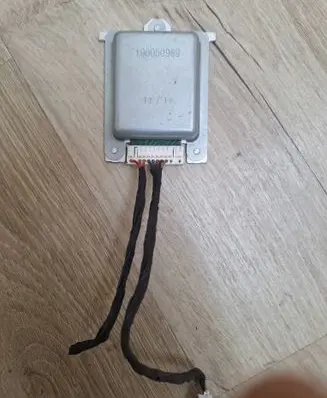 Ford Ecosport LED ballast control module L90050969 1219