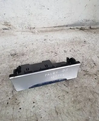 Volkswagen PASSAT B6 Ashtray (front) 3C0863284
