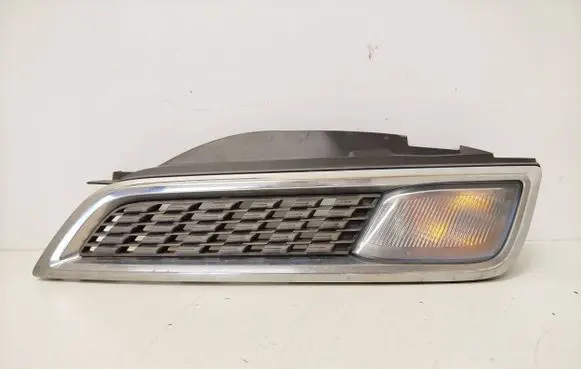 Nissan Micra Front fog light E207068
