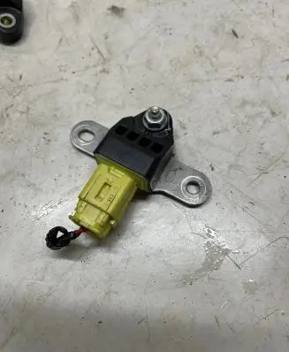 Subaru Forester SH Airbag deployment crash/impact sensor 98237FG010 1666EUDHG