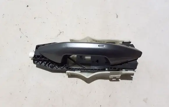 Skoda Octavia Mk4 Rear door exterior handle