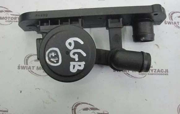 Audi A4 S4 B7 8E 8H Breather valve 06F129101C 3911132102