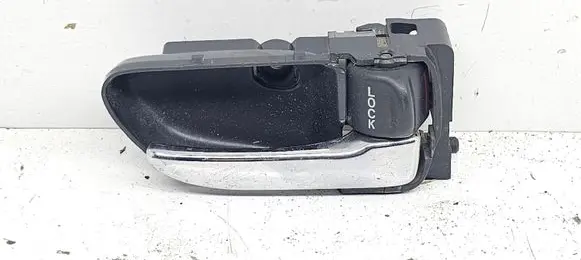 Subaru Legacy Rear door interior handle