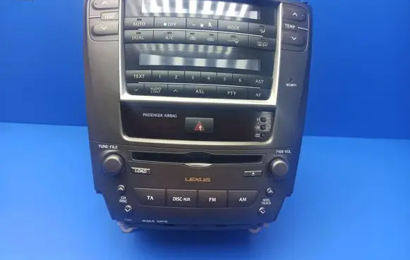 Lexus IS 220D-250-350 Radio/CD/DVD/GPS head unit 8612053370