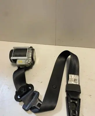 Skoda Superb B6 (3T) Front seatbelt 3T1857702 01092008 1000072