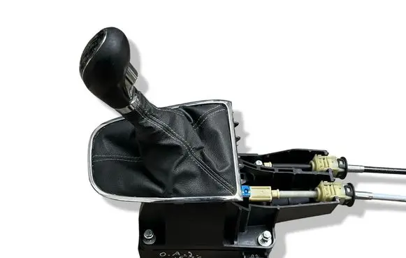 Opel Astra J Gear shifter/selector 55583486 55598025
