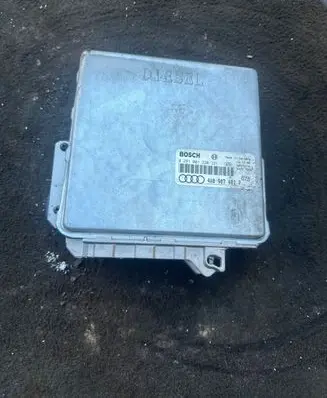 Audi A6 S6 C4 4A Engine control unit/module 4A0907401P 0281001320