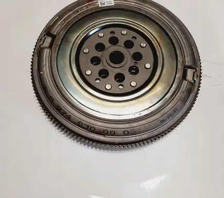 Mercedes-Benz C W205 Flywheel A2740300000
