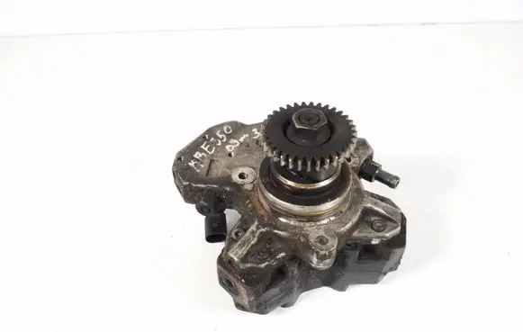 Mercedes-Benz E W212 Fuel injection high pressure pump A6420700801